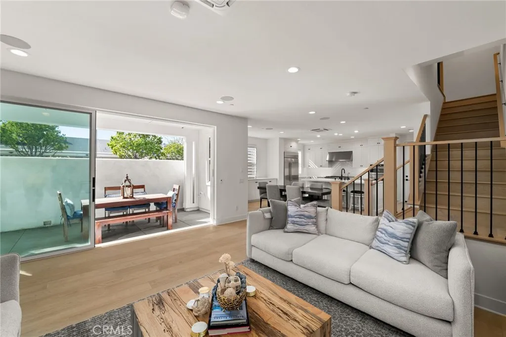 Additional image 8 of 2127 Cresta Dr, Newport Beach, CA 92660