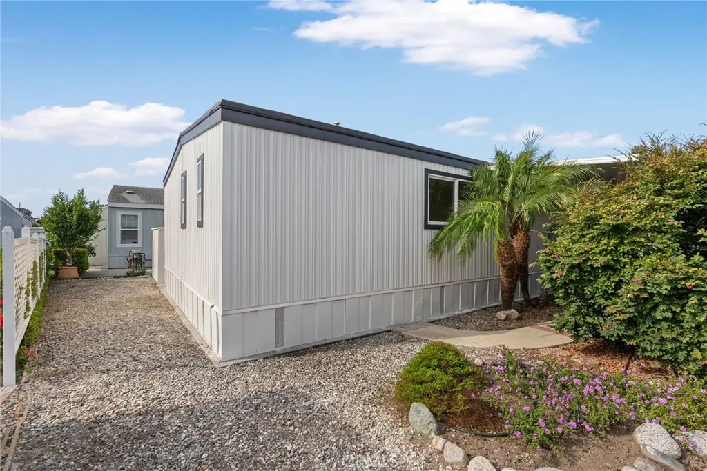 16222 Monterey Lane Unit 379, Huntington Beach, CA 92649