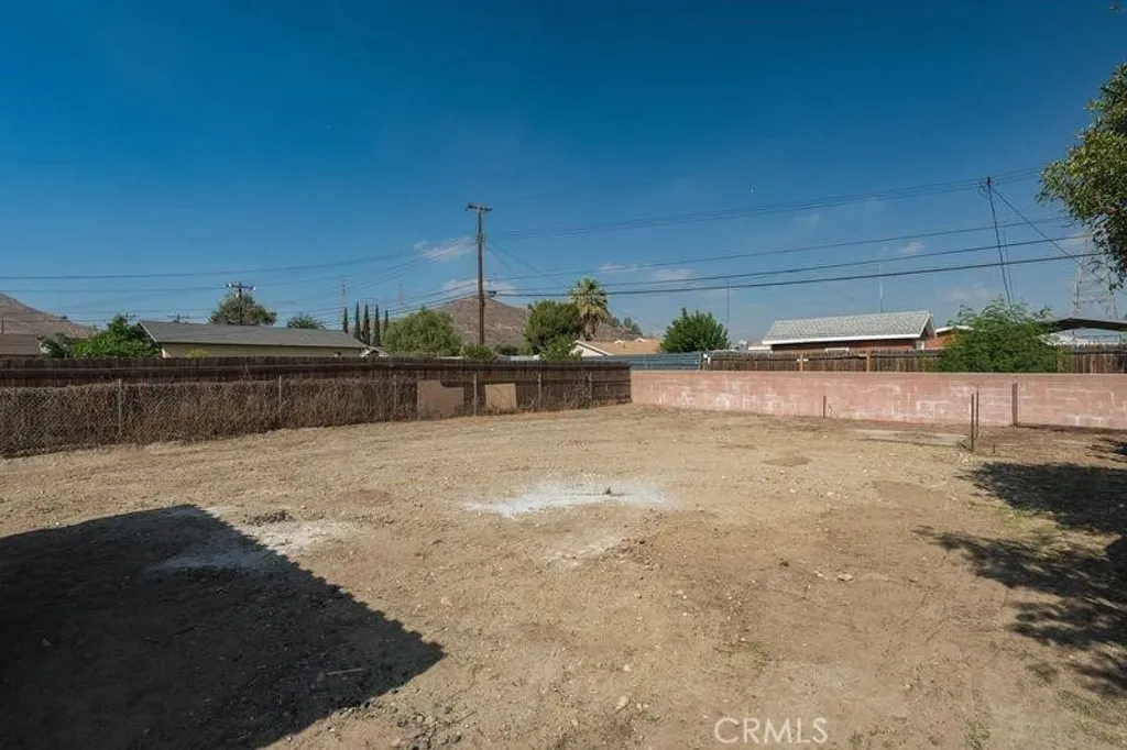 Additional image 19 of 18222 10th St, Bloomington, CA 92316