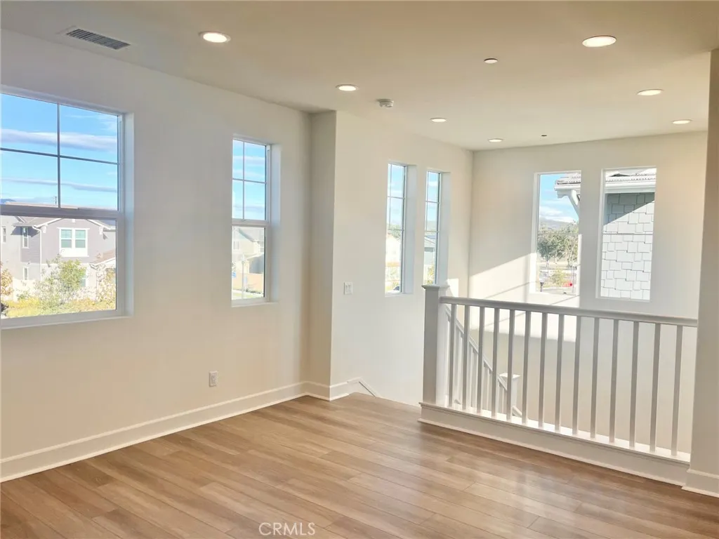 Additional image 14 of 325 S Nevada Avenue, Ventura, CA 93004