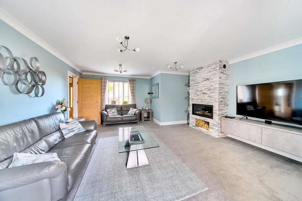 Additional image 2 of Old School Drive, St. Albans, AL4