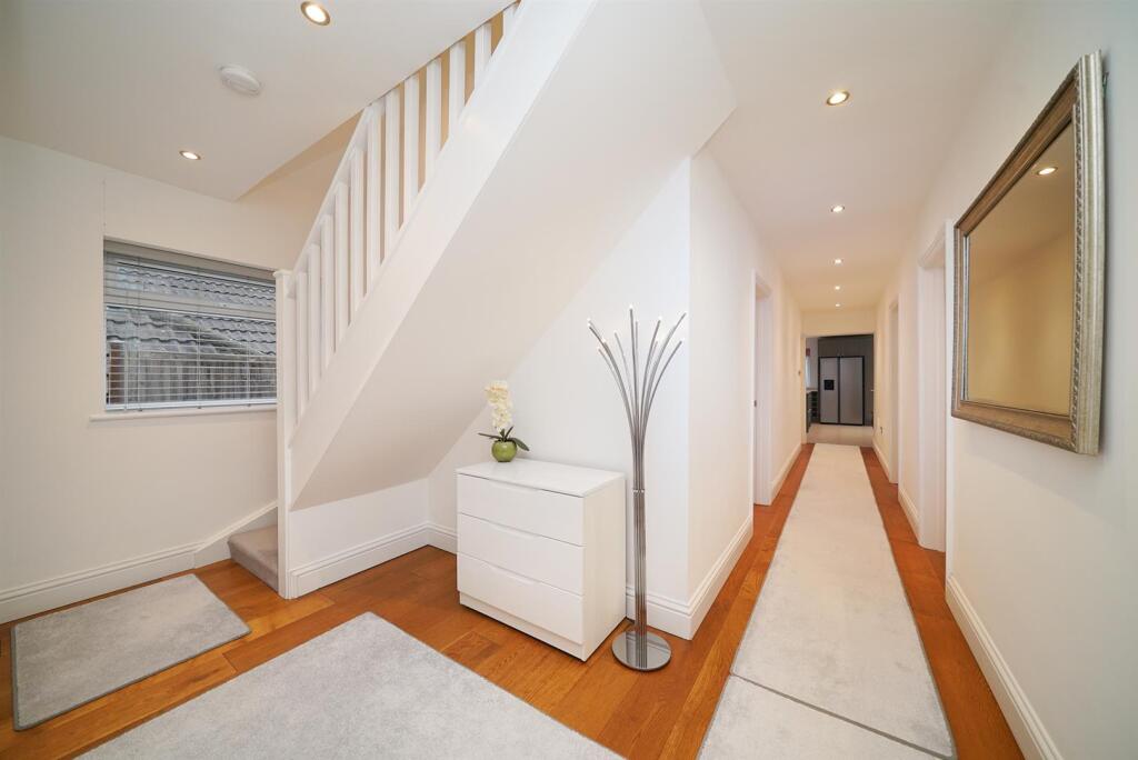 Additional image 19 of Butt Field View, St. Albans