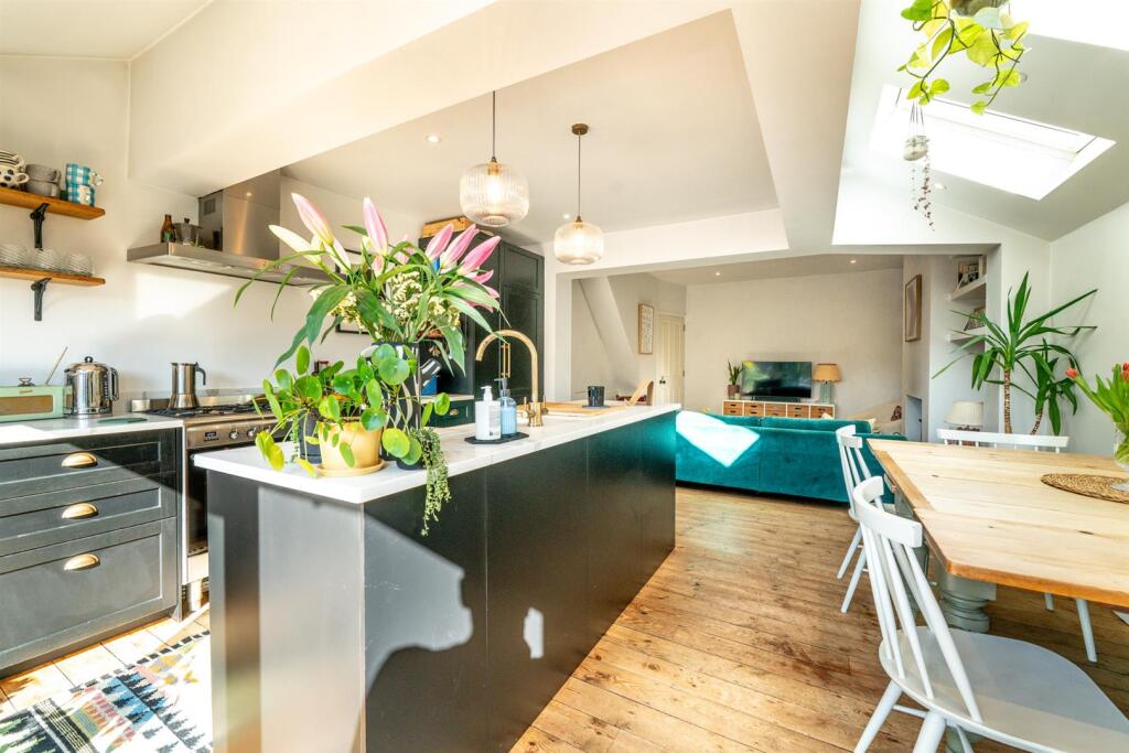 Additional image 10 of Brampton Road, St. Albans