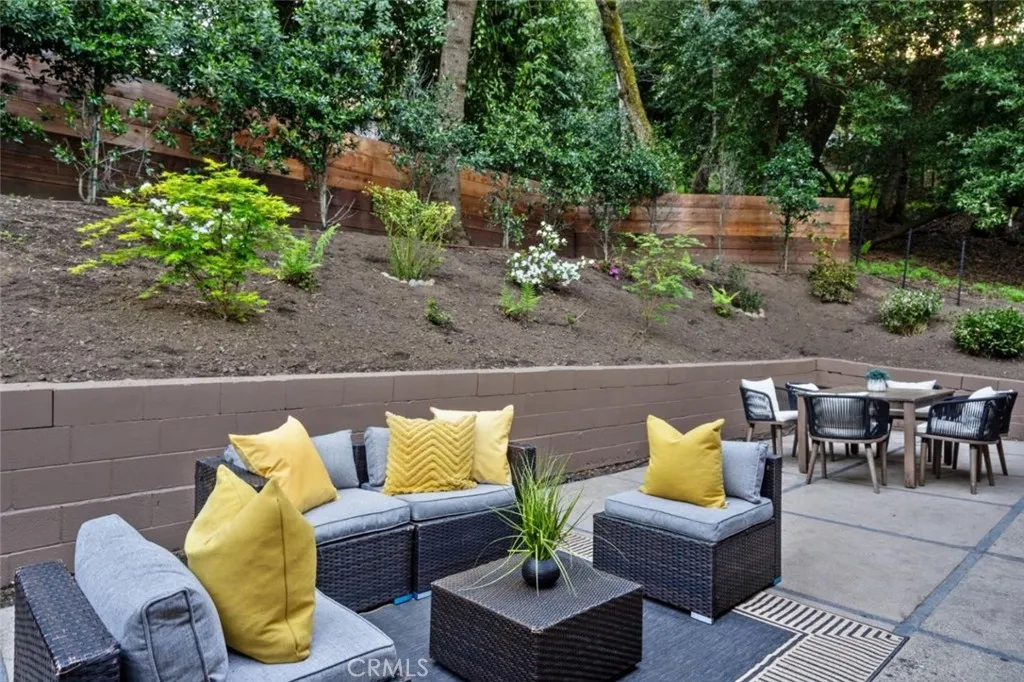 Additional image 42 of 176 Los Trancos Cir, Portola Valley, CA 94028