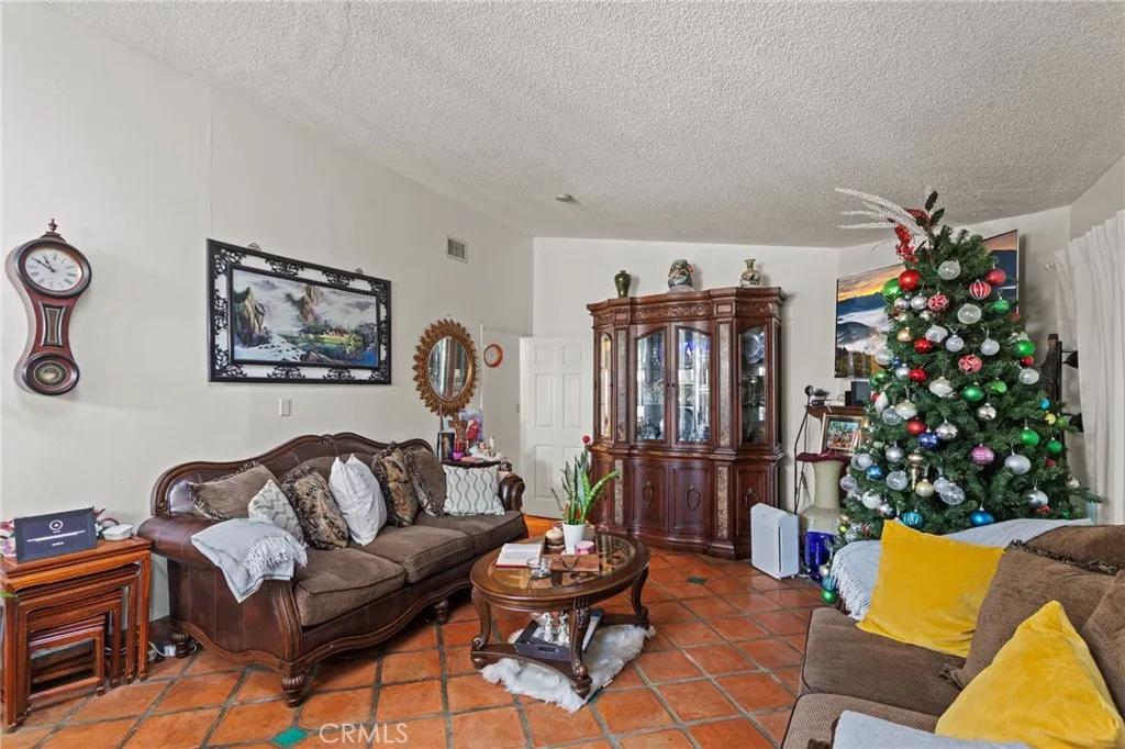 Additional image 44 of 14263 Hubbard, Sylmar, CA 91342