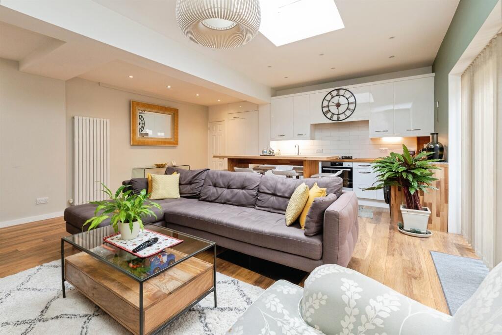 Additional image 4 of Great Break, Welwyn Garden City