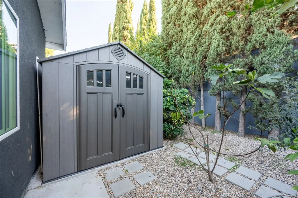 Additional image 58 of 16038 Hartland Street, Van Nuys, CA 91406