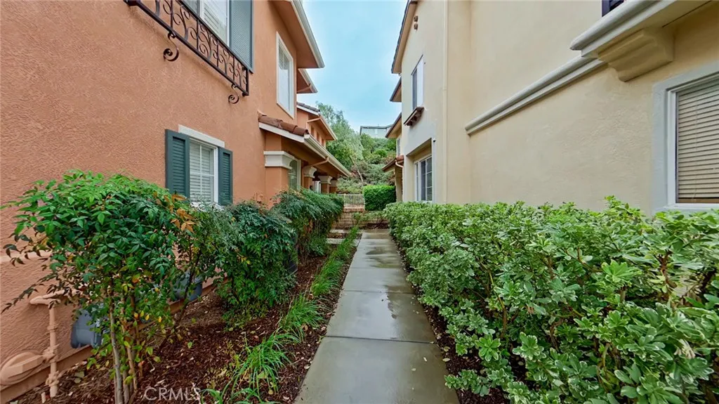 Additional image 4 of 27903 Baneberry Pl Unit 10, Valencia, CA 91354