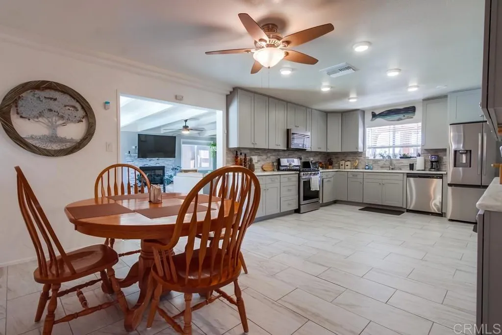 Additional image 10 of 3018 Thunder Drive, Oceanside, CA 92056