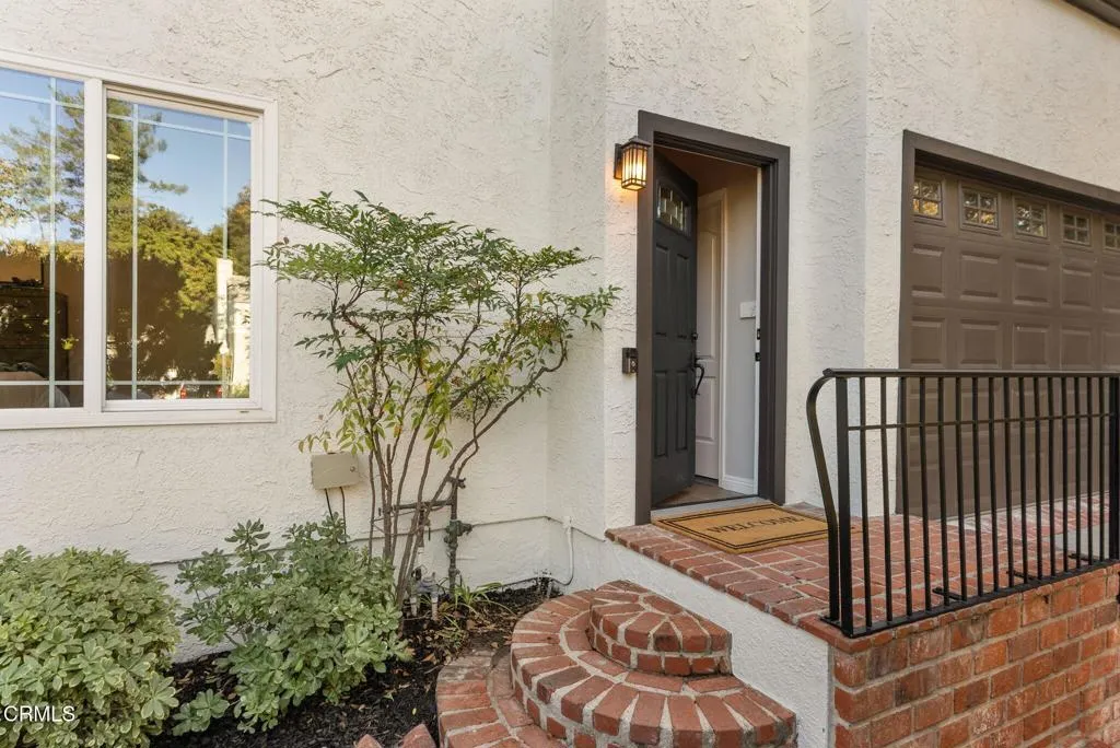 Additional image 4 of 1544 La Loma Road, Pasadena, CA 91105