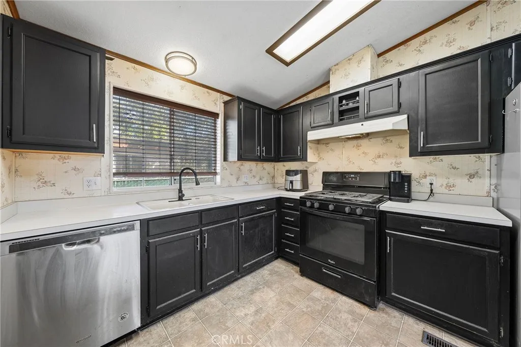 Additional image 6 of 13953 Apple Lane, Clearlake Oaks, CA 95423