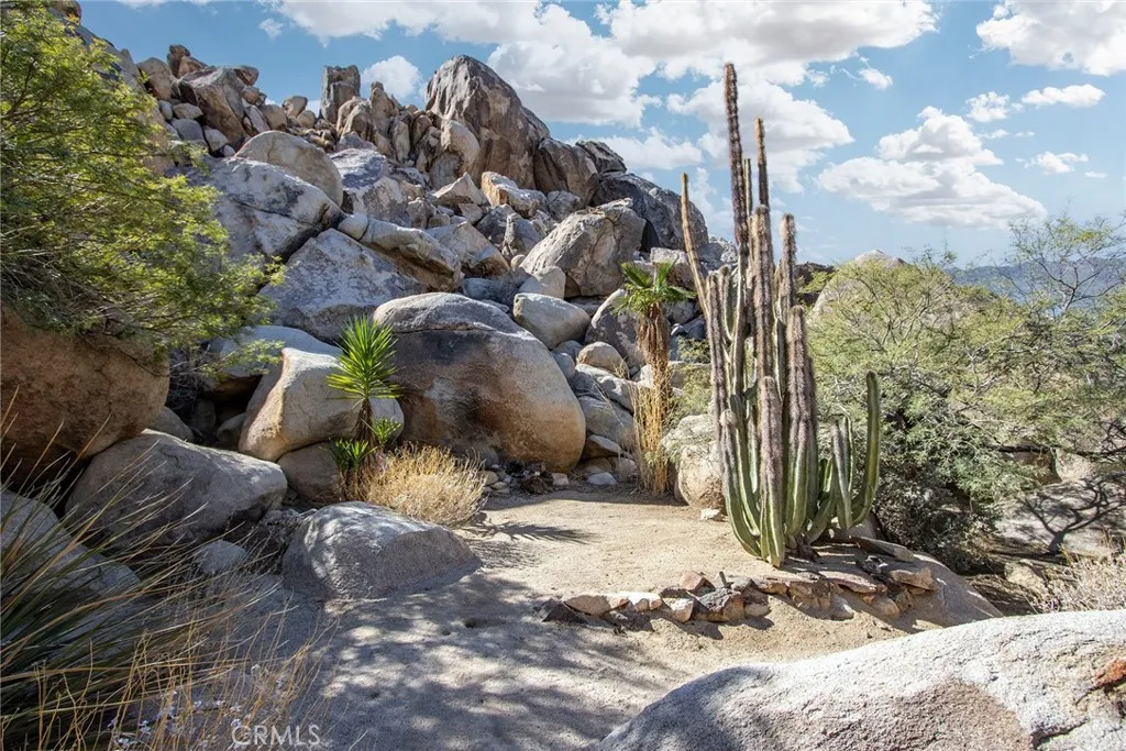 Additional image 11 of 66075 Foothill Dr, Joshua Tree, CA 92252