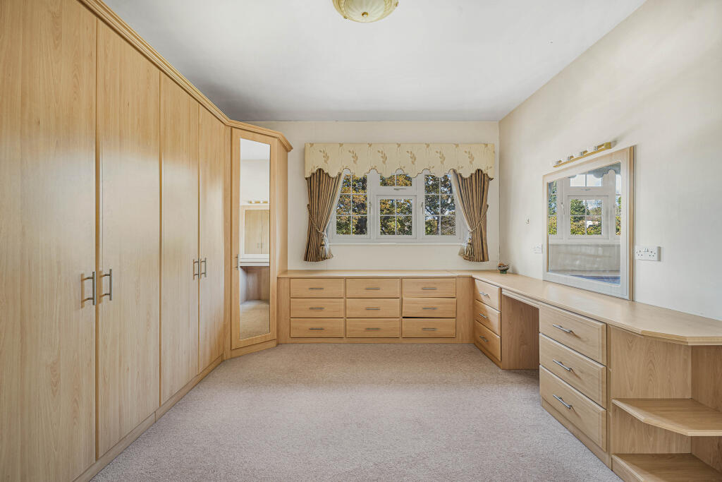 Additional image 17 of Mymms Drive, Brookmans Park, AL9