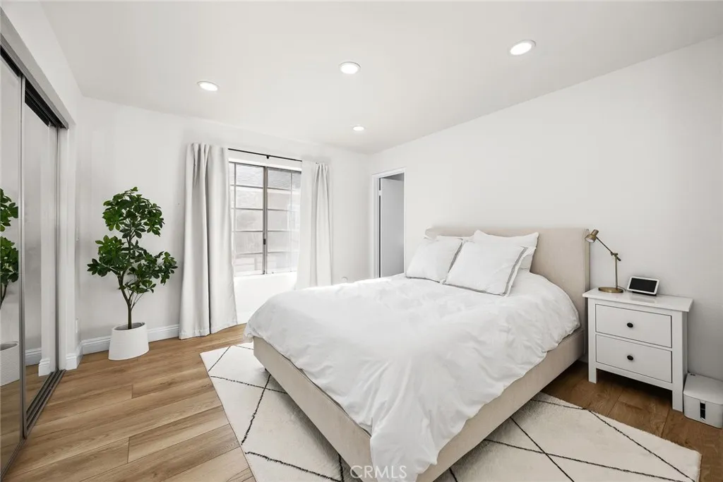 Additional image 19 of 154 N Meridith Avenue Unit 8, Pasadena, CA 91106