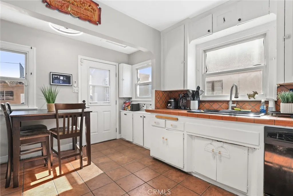 Additional image 31 of 5590 Lewis Ave, Long Beach, CA 90805