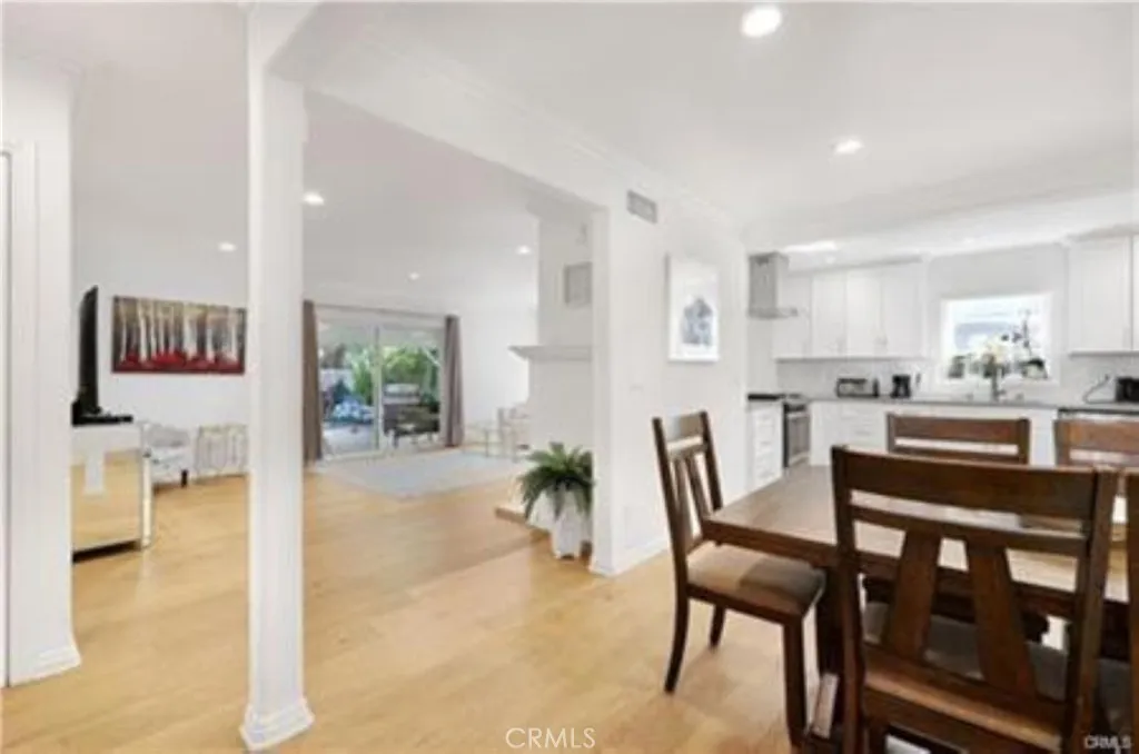 Additional image 39 of 22335 Kittridge Street, Woodland Hills, CA 91303