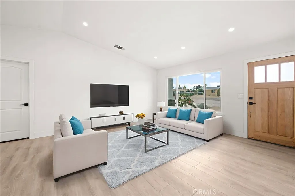 Additional image 40 of 15512 Pahute St, Victorville, CA 92395