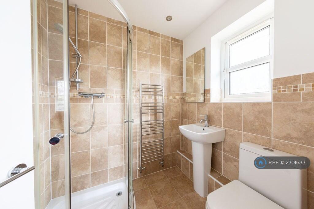 Additional image 7 of Burleigh Road, St. Albans, AL1