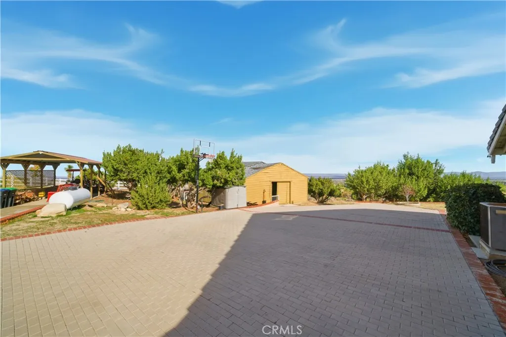 Additional image 19 of 9385 Pinon Hills Rd, Pinon Hills, CA 92372