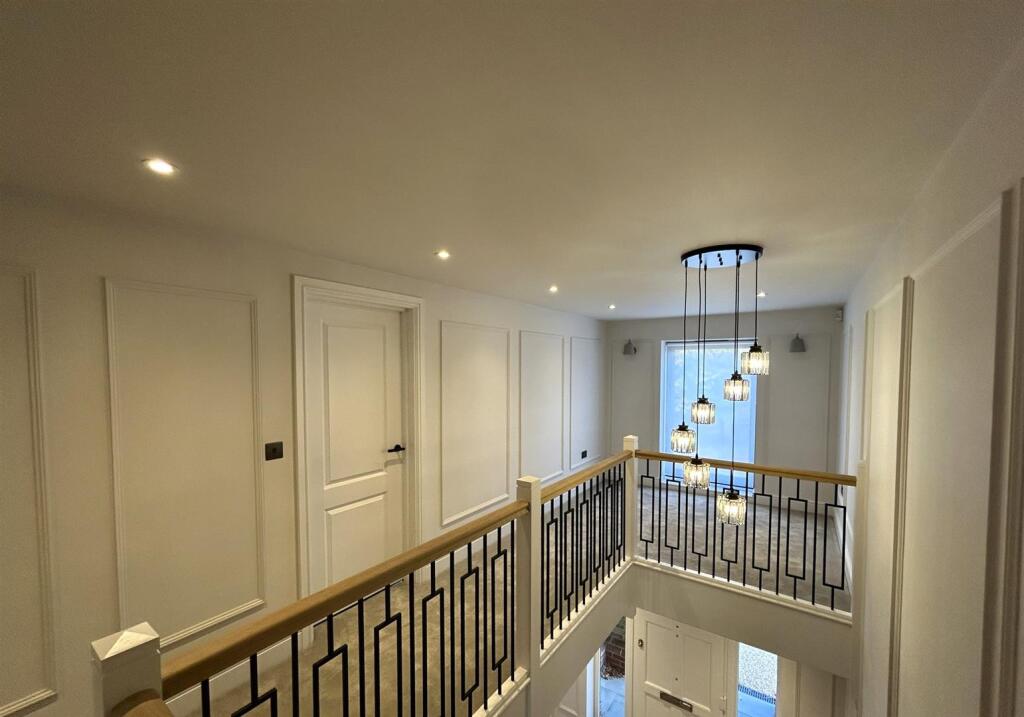 Additional image 13 of The Squirrels, Bricket Wood, St. Albans