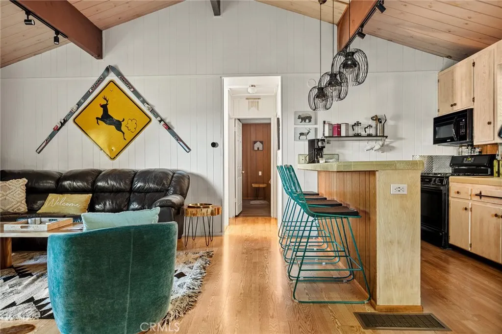 Additional image 11 of 999 Mercury Way, Crestline, CA 92325