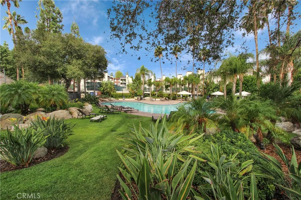 Additional image 16 of 5515 Canoga Avenue Unit 305, Woodland Hills, CA 91367