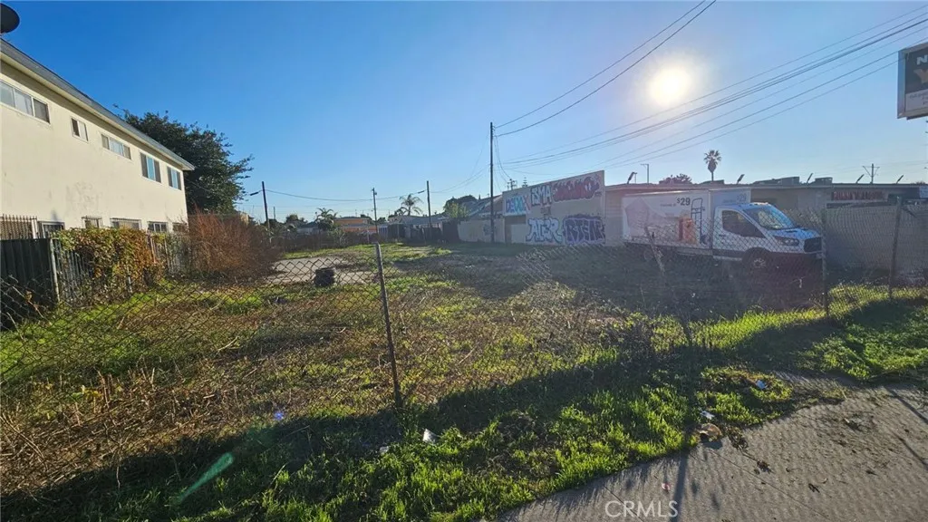 Property image for 114 E Alondra Blvd, Compton, CA 90220