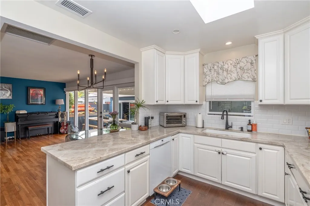 Additional image 9 of 2615 Petaluma Ave, Long Beach, CA 90815