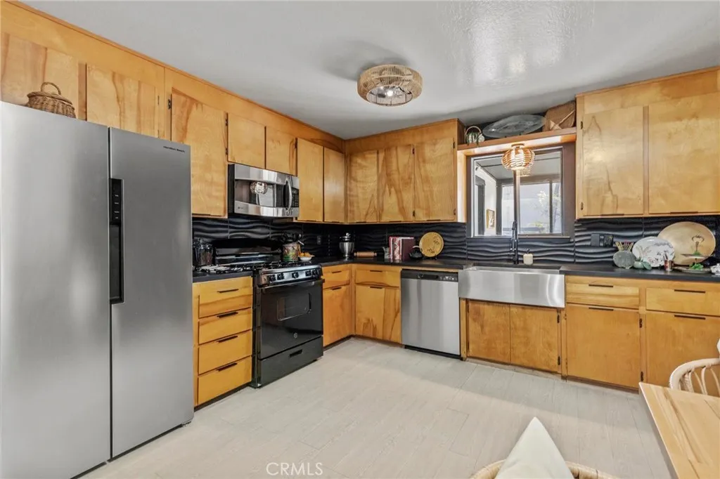 Additional image 16 of 425 Pomona Avenue, Oroville, CA 95965