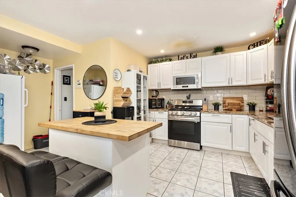 Additional image 72 of 11612 Cimarron Ave, Hawthorne, CA 90250