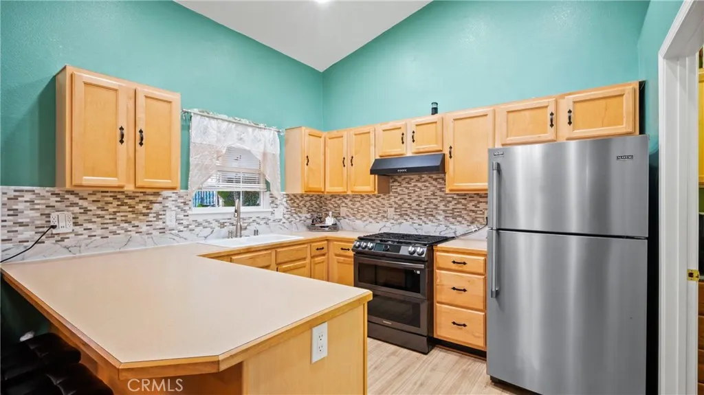 Additional image 34 of 19070 Ravenhill Rd, Hidden Valley Lake, CA 95467