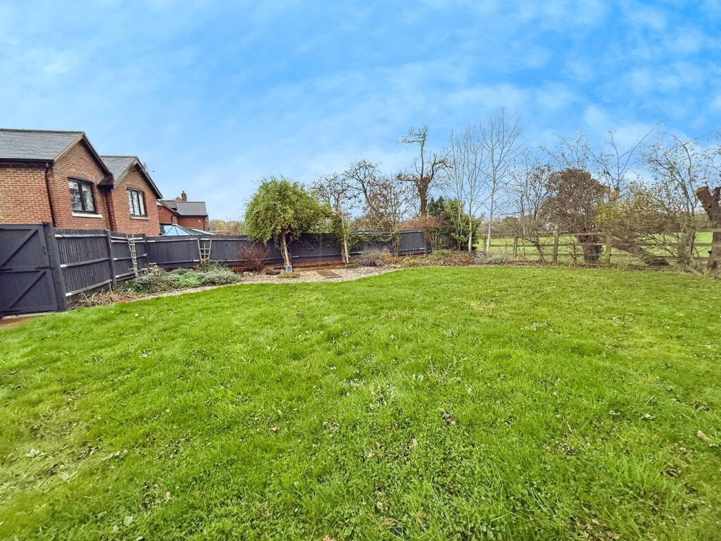 Additional image 17 of Meadow View, Redbourn, St Albans, AL3
