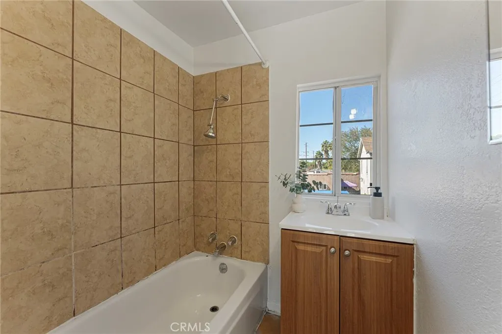 Additional image 59 of 547 Parker Avenue, Monrovia, CA 91016