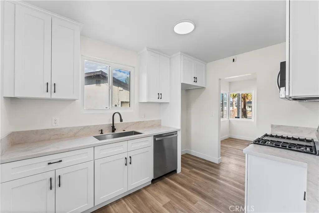 Additional image 56 of 42221 52nd St W, Lancaster, CA 93536