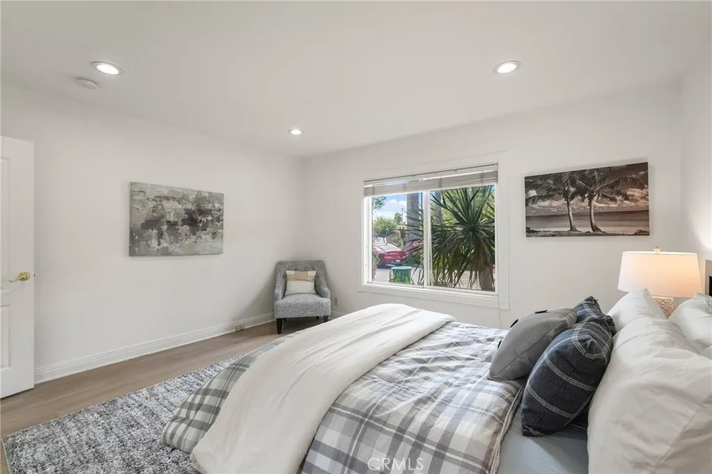 Additional image 41 of 18760 Wells, Tarzana, CA 91356