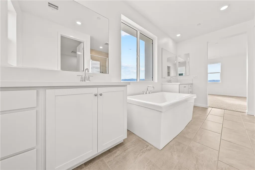 Additional image 53 of 30140 Crestline Court, Castaic, CA 91384