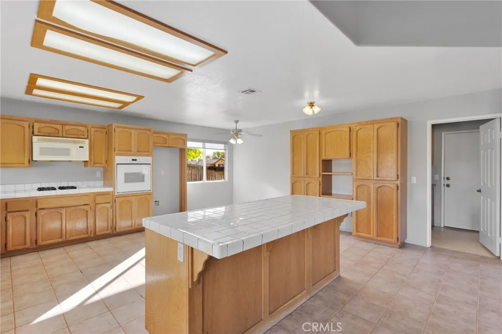 Additional image 39 of 16375 Pauhaska Road, Apple Valley, CA 92307