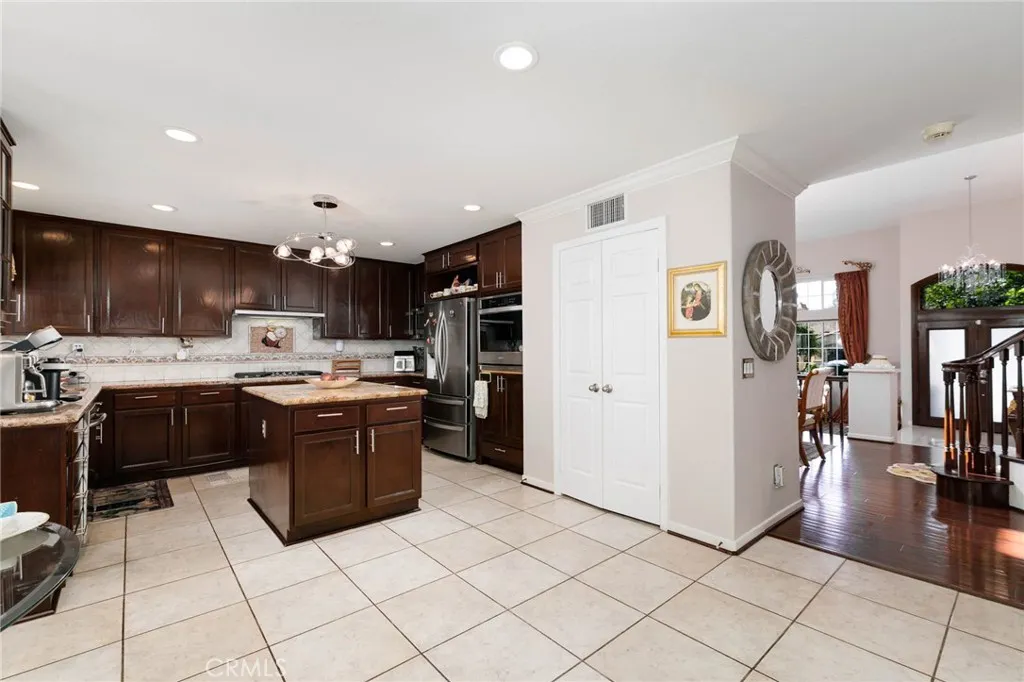 Additional image 14 of 5730 Glen Oaks Dr, La Verne, CA 91750