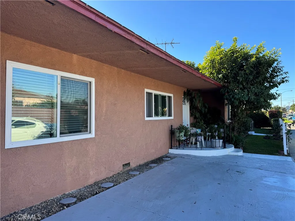 Additional image 4 of 10406 San Carlos Ave, South Gate, CA 90280