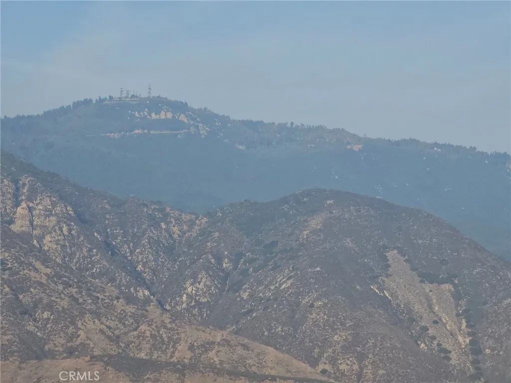 Additional image 46 of 466 Edgerton Dr, San Bernardino, CA 92405