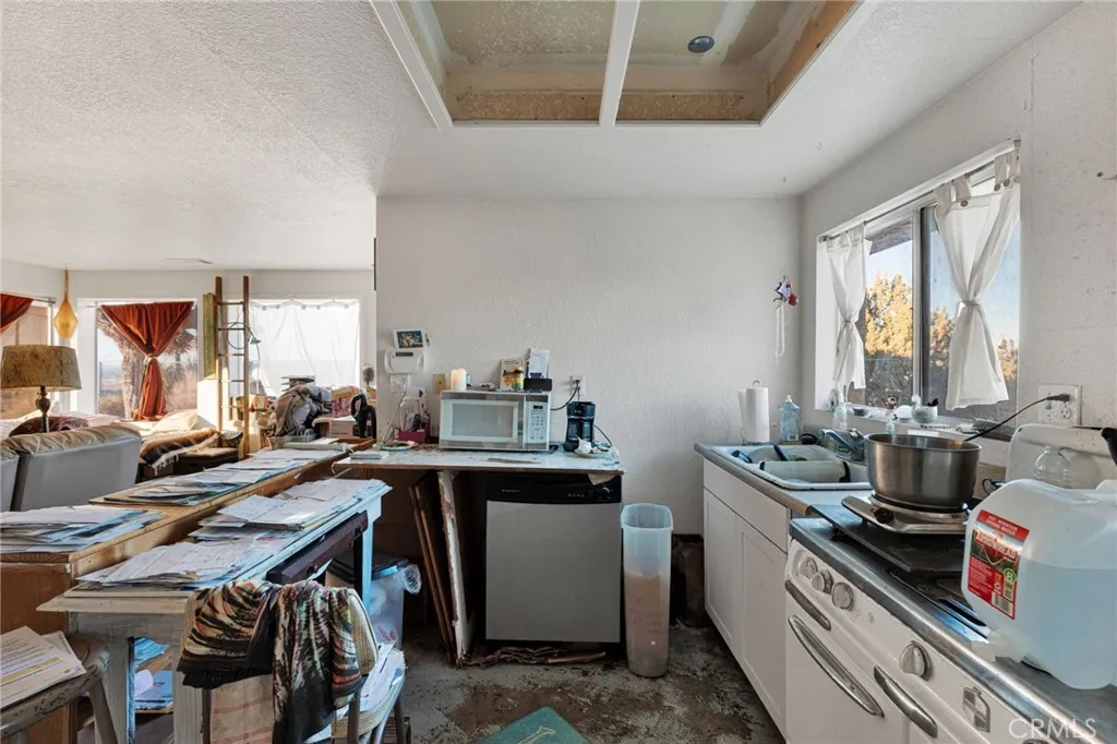 Additional image 10 of 25735 Santa Rosa Rd, Apple Valley, CA 92308