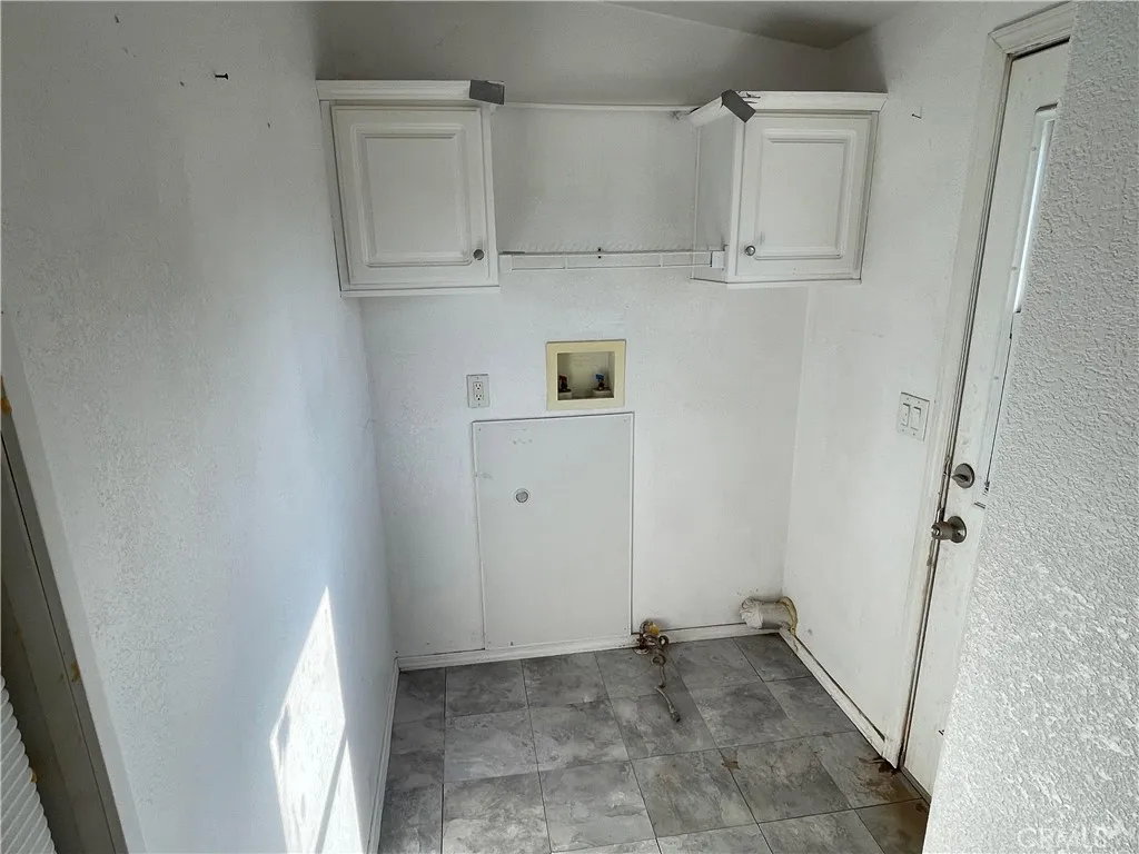 Additional image 28 of 8354 White Road, Phelan, CA 92371