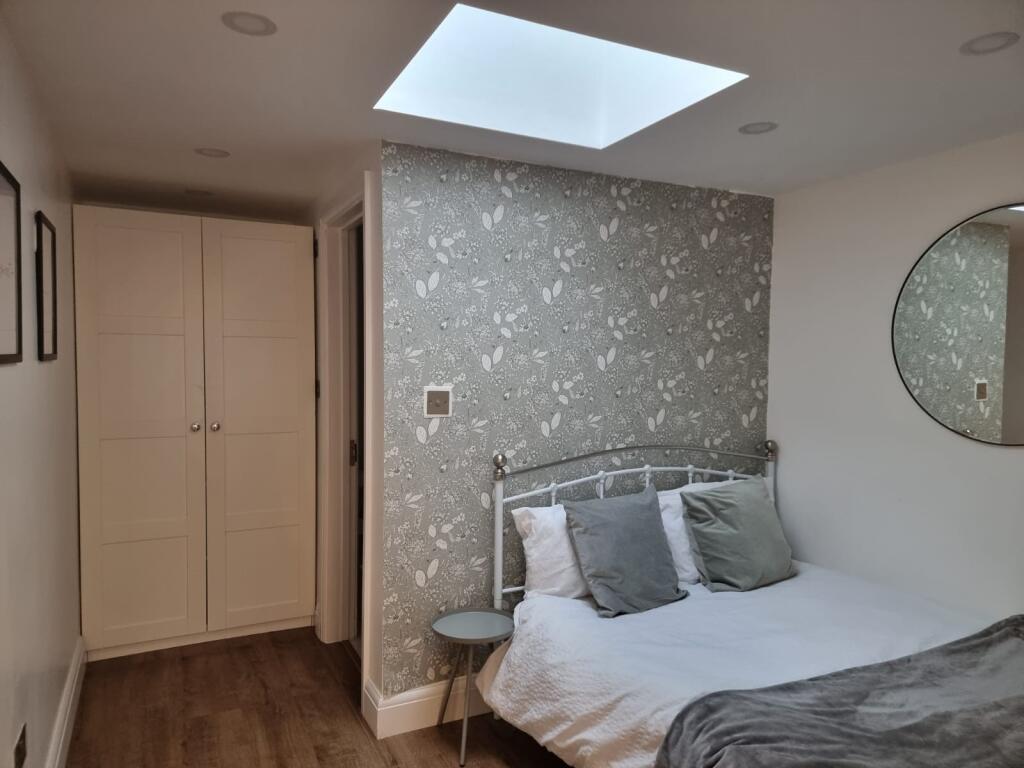 Additional image 3 of St Annes Road, London Colney, AL2