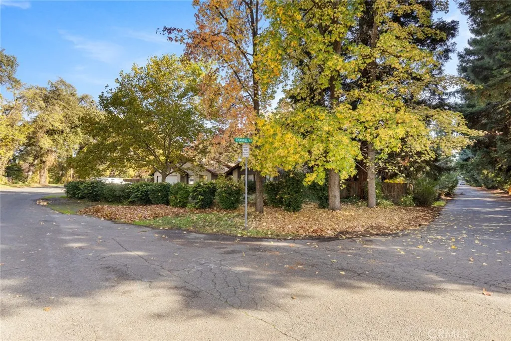 Additional image 86 of 421 W Lindo Ave, Chico, CA 95926