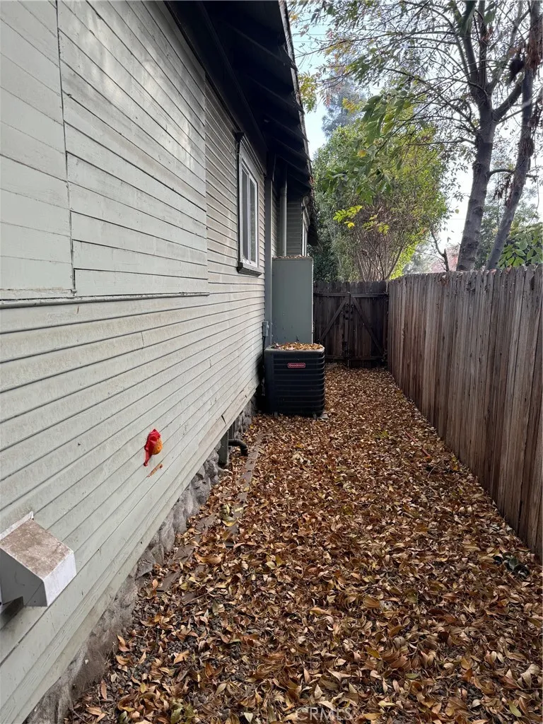 Additional image 107 of 1355 N Gordon Street, Pomona, CA 91768