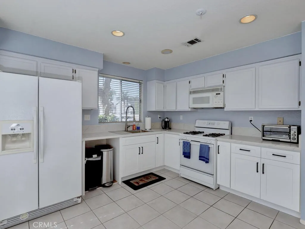 Additional image 35 of 930 E Chestnut Street, Anaheim, CA 92805