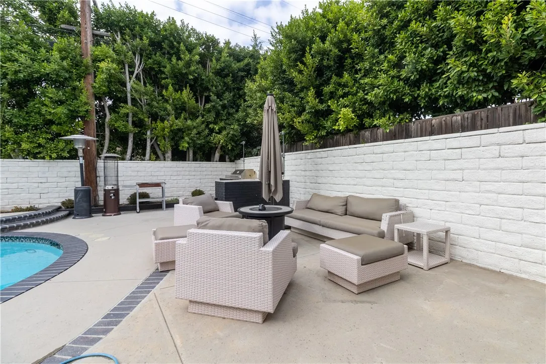 Additional image 107 of 5439 Gentry Avenue, Valley Village, CA 91607