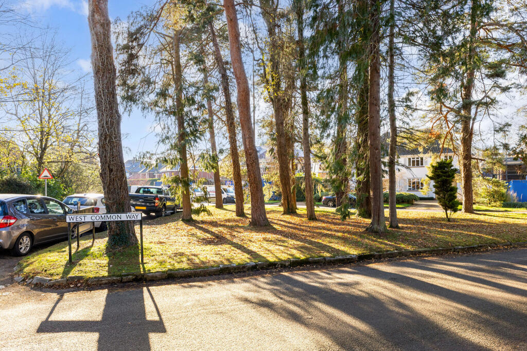 Additional image 13 of West Common Way, Harpenden, AL5