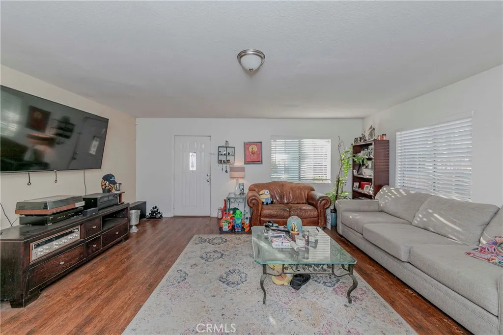 Additional image 6 of 5880 Gundry Avenue, Long Beach, CA 90805