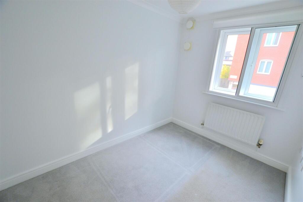 Additional image 11 of North Drive, Hatfield